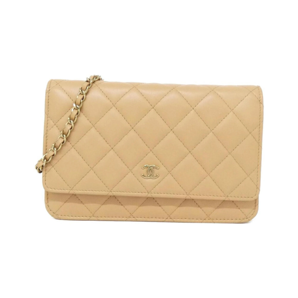 CHANEL Cream Wallet